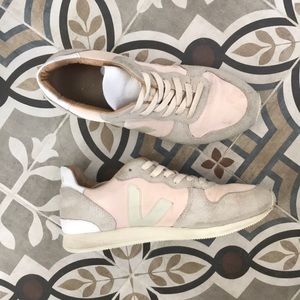 Veja sneakers